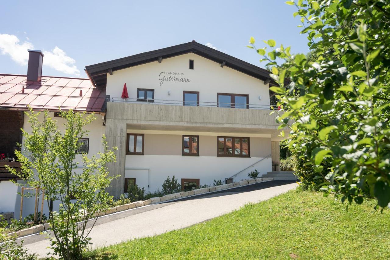 Ferienwohnungen Alpentraum - Landhaus Gutermann Oberstdorf Exterior foto