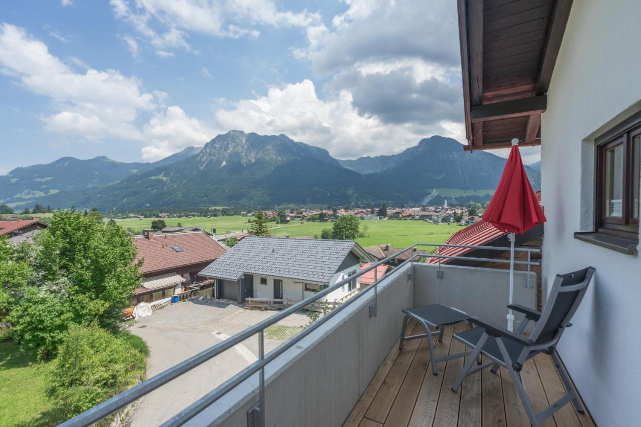 Ferienwohnungen Alpentraum - Landhaus Gutermann Oberstdorf Exterior foto