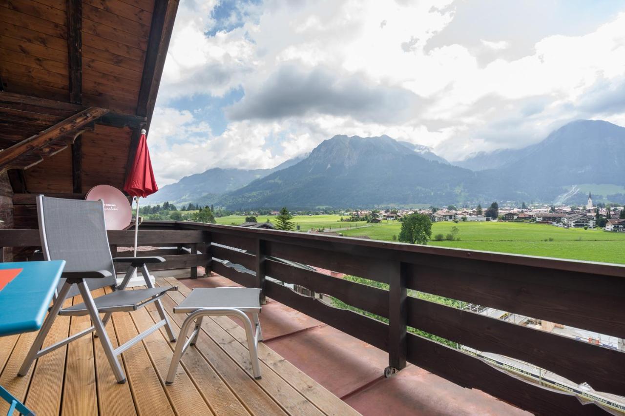 Ferienwohnungen Alpentraum - Landhaus Gutermann Oberstdorf Exterior foto