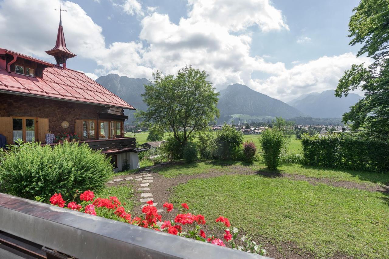 Ferienwohnungen Alpentraum - Landhaus Gutermann Oberstdorf Exterior foto