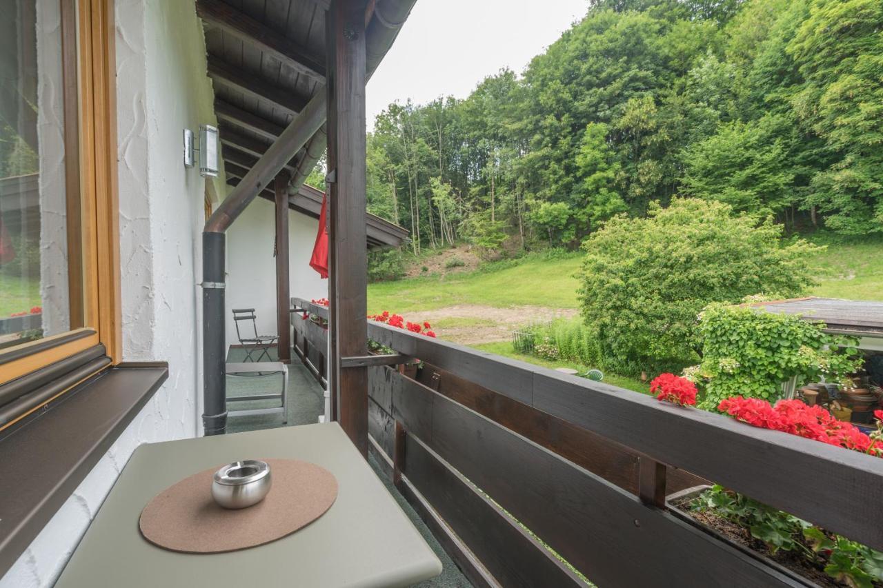 Ferienwohnungen Alpentraum - Landhaus Gutermann Oberstdorf Exterior foto