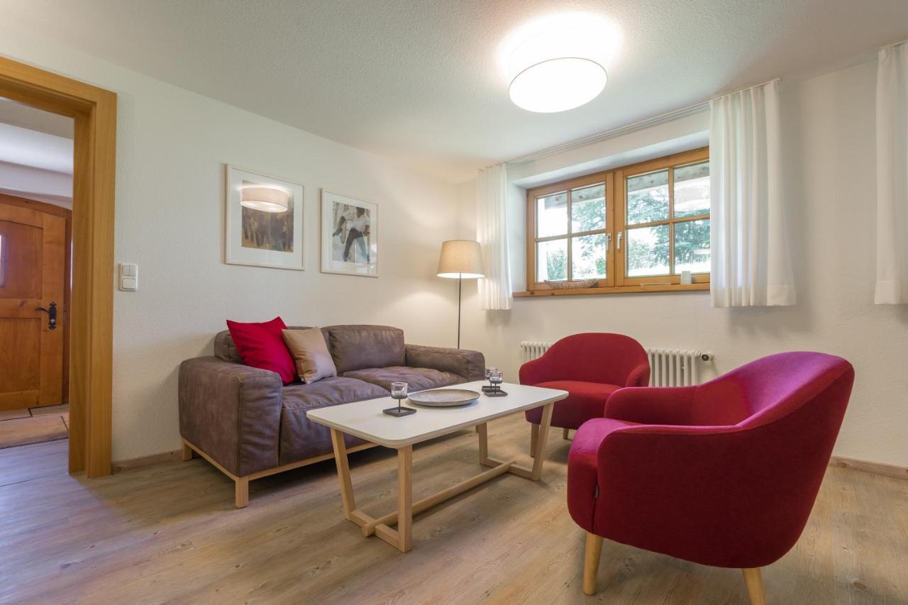 Ferienwohnungen Alpentraum - Landhaus Gutermann Oberstdorf Exterior foto